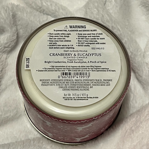 Bath & Body Works Cranberry & Eucalyptus 3-Wick Candle - Picture 4 of 4